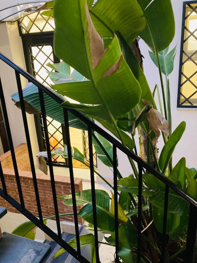 Lavica Di Mezzo Apartments Catania Eksteriør billede