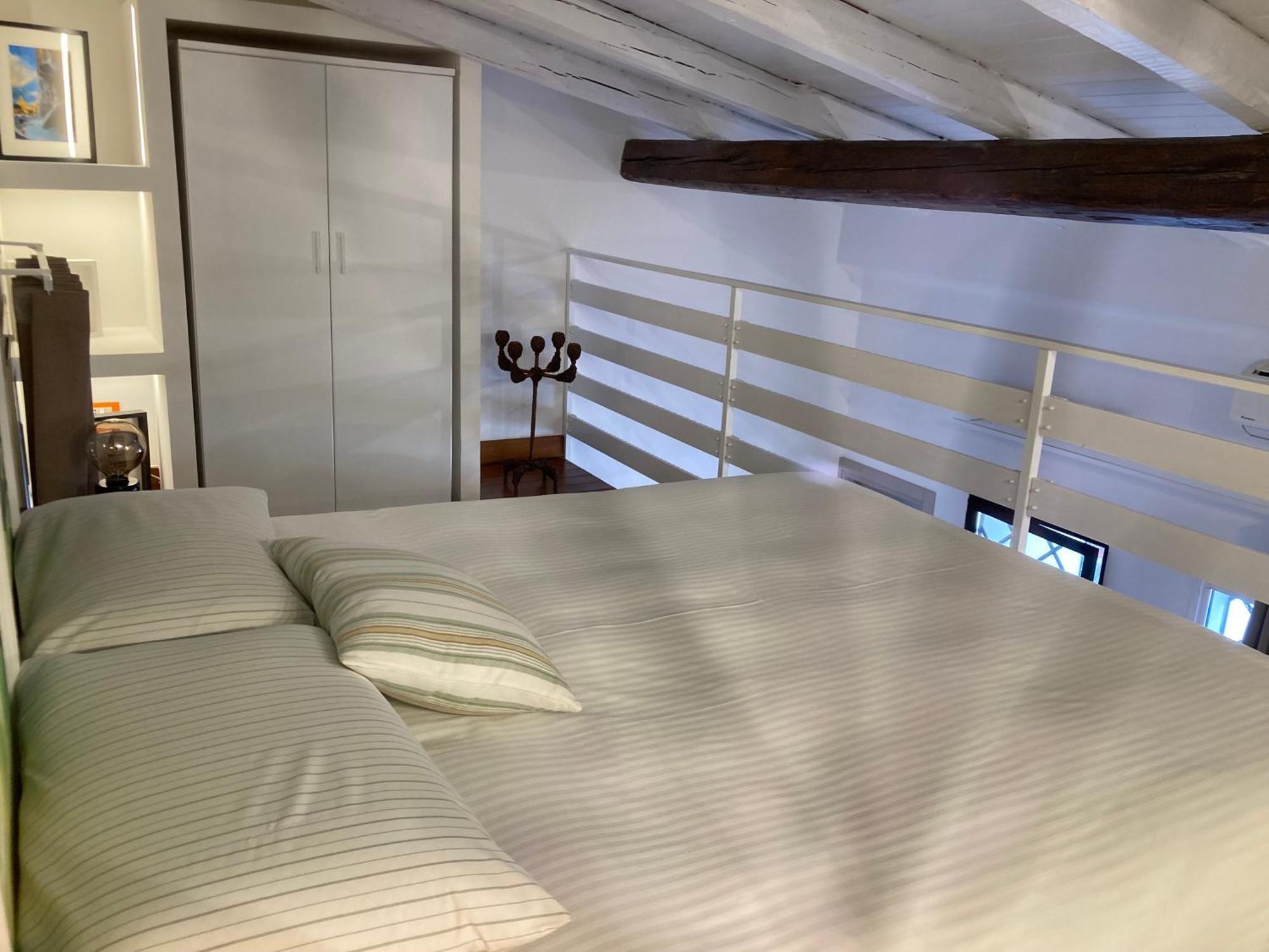 Lavica Di Mezzo Apartments Catania Eksteriør billede