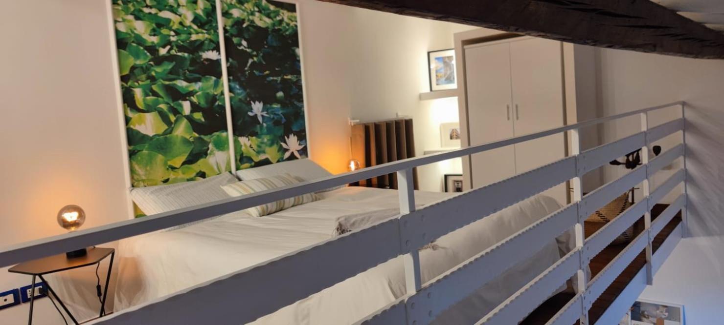 Lavica Di Mezzo Apartments Catania Eksteriør billede
