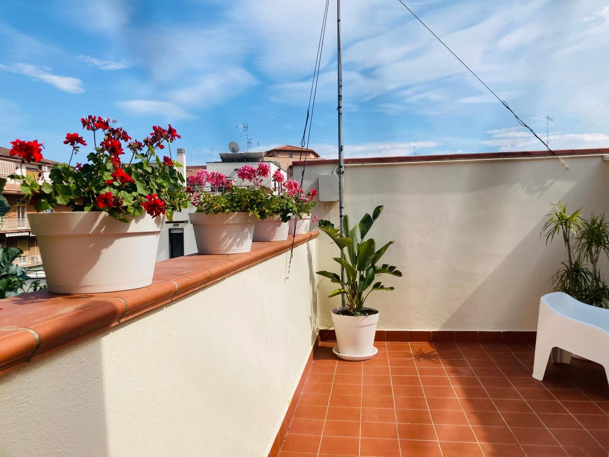 Lavica Di Mezzo Apartments Catania Eksteriør billede